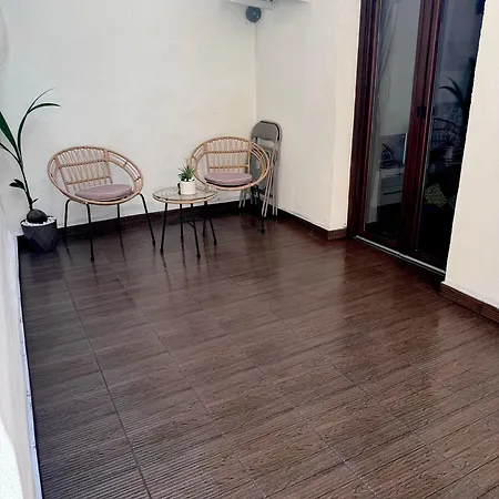 Apartment Adal House *